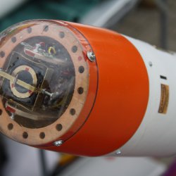 Harpoon - tri-ose mechanicke gyro v hlavici